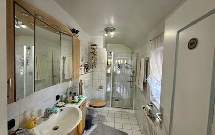 Kleines Einfamilienhaus mit großem Garten in zentraler Lage von Grasberg