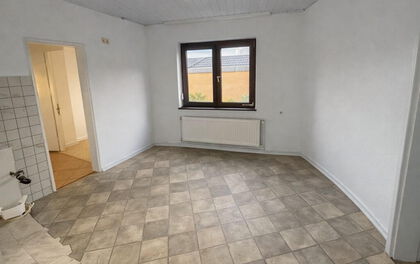 Renovierungsbedürftiges Wohnhaus in ruhiger Lage von Etelsen