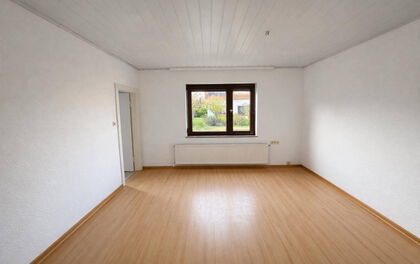 Renovierungsbedürftiges Wohnhaus in ruhiger Lage von Etelsen