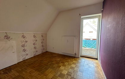 Renovierungsbedürftiges Wohnhaus mit zwei Wohneinheiten in zentraler Lage von Worpswede